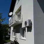 Bbq דירה *
